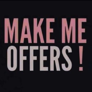 ACCEPTING OFFERS 🎄🎁🎁🎁🎁🎁